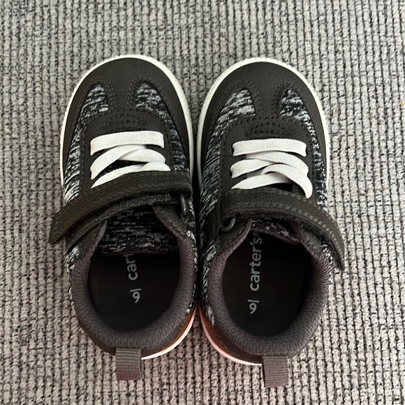 Toddler Carter’s Sneakers - Picture 1 of 4
